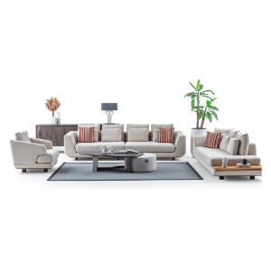 صورة لقسم الأثاث والعناصر الزخرفية