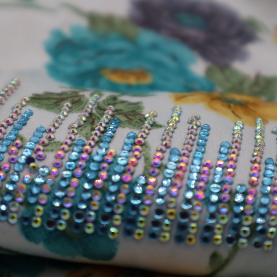 صورة مخور متروس الام وبنتها 5