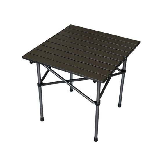 طاولة بيج مع أجهزة لوحية - مساحة مثالية للترفيه