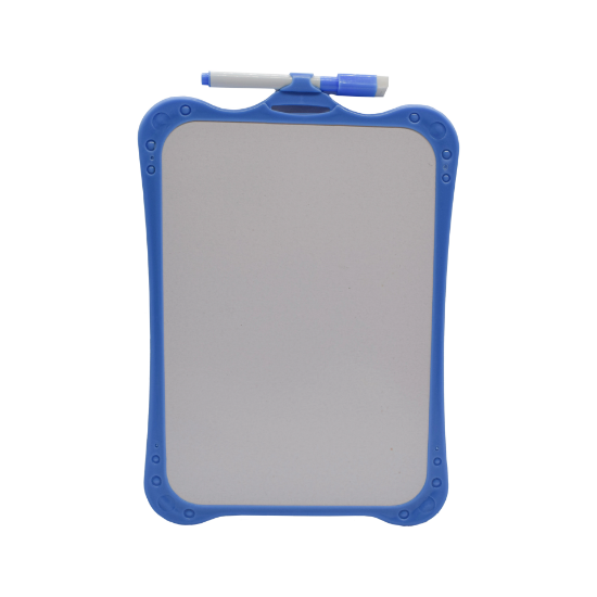 صورة سبورة للأطفال مع الخطاط