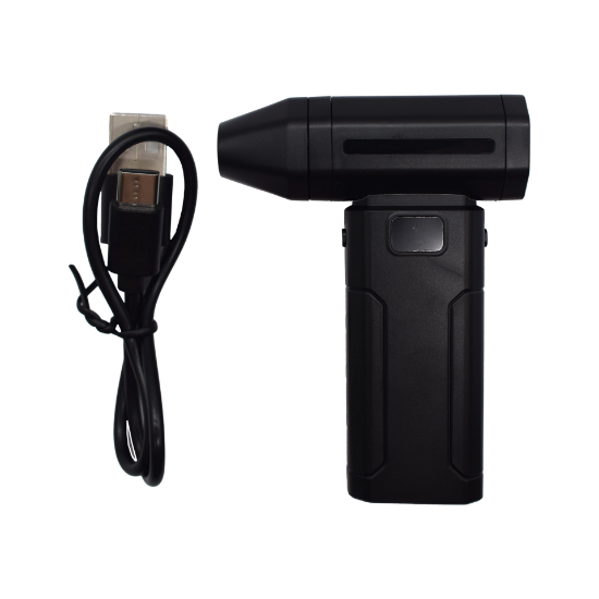 منفاخ هواء ينظف الأجهزة الإلكترونية