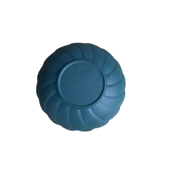 صحن تقديم بتصميم فاخر للمناسبات العائلية.