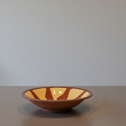 صحن حمص وسط أنيق من متجر الركن.