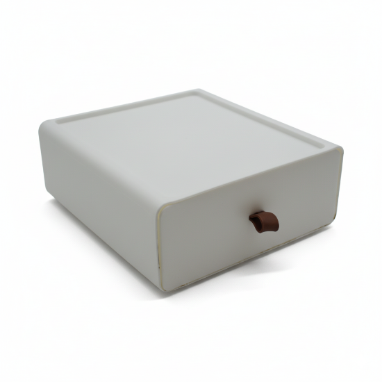 صورة صندوق تخزين صغير