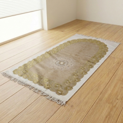 صورة سجادة صلاة سوري