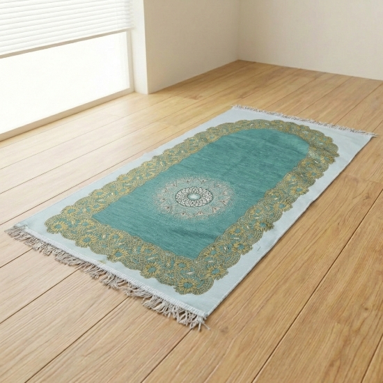 صورة سجادة صلاة سوري