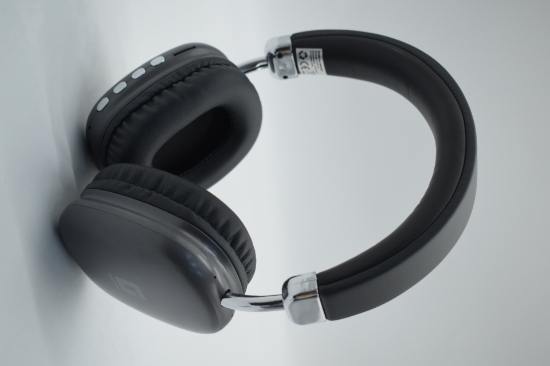 صورة سماعة رأس بلوتوث جيباس موديل GHP14012