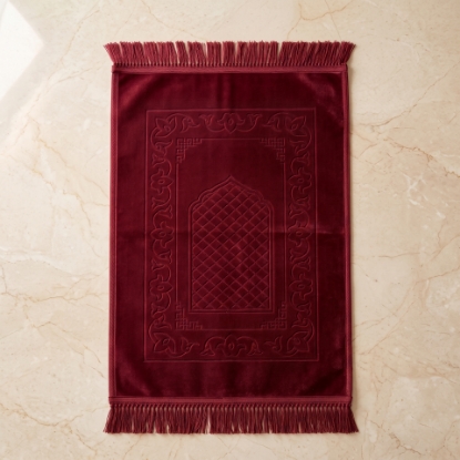 صورة سجادة صلاة سادة